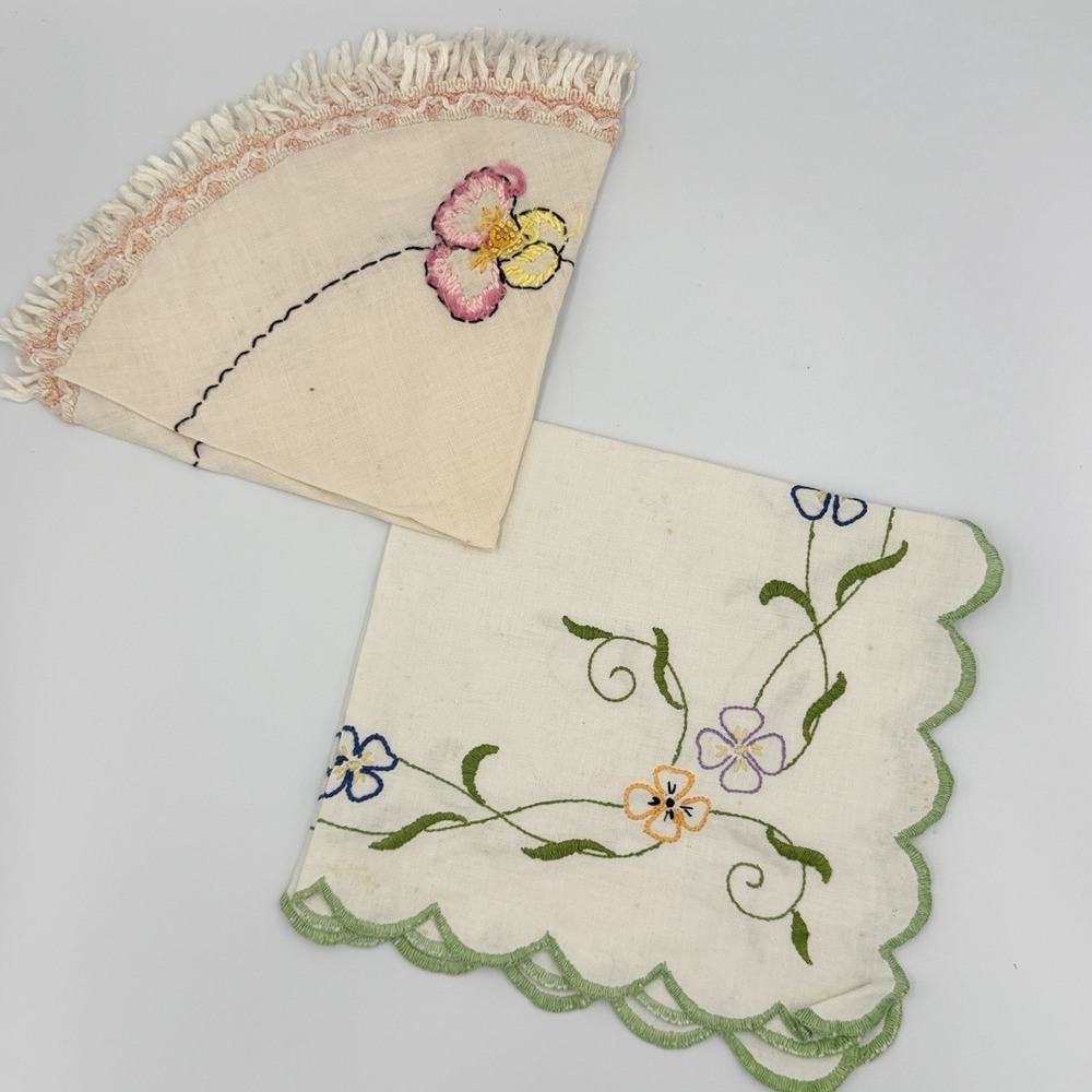 VTG Hand Embroidered Floral Linens Dresser Scarves Set 2 pc Cottagecore Shabby